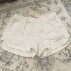 Unionbay white drawstring dolphin hem shorts